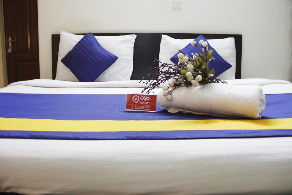 Friends Residency Bed & Breakfast New Delhi Exterior foto