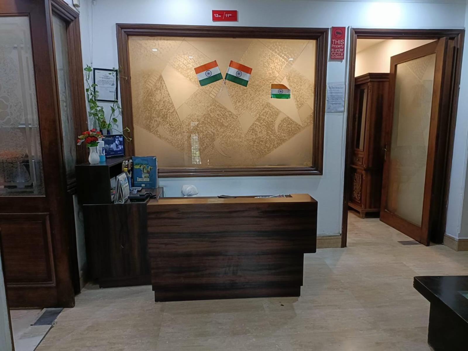 Friends Residency Bed & Breakfast New Delhi Exterior foto